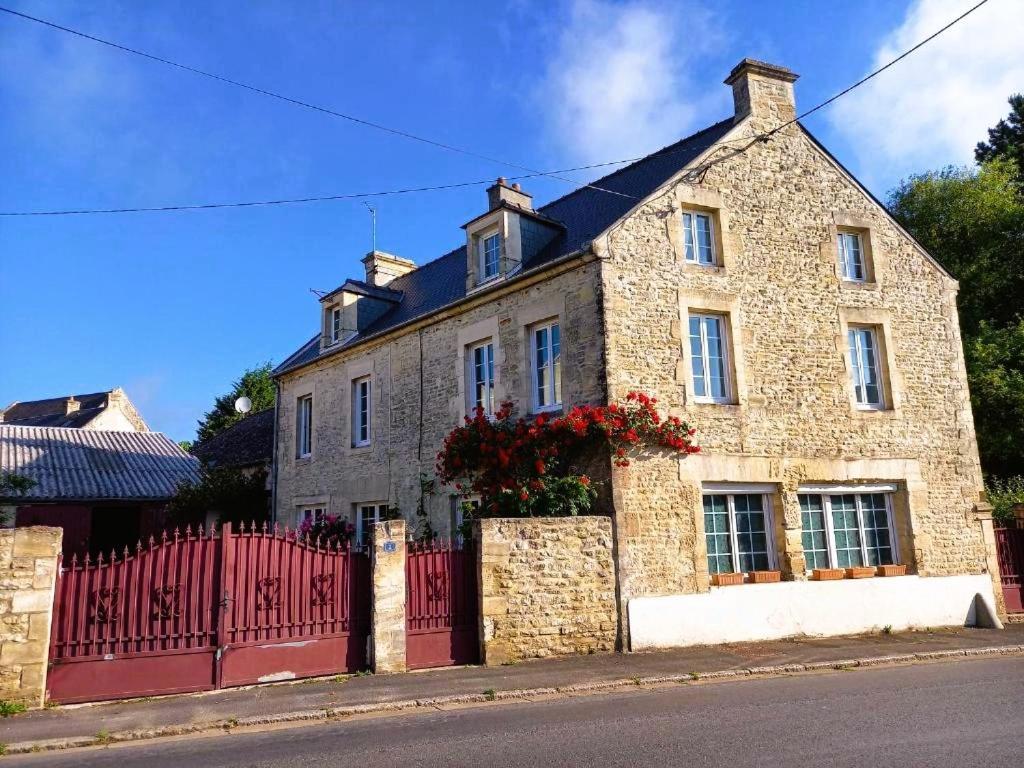 Chambres D'Hotes De Charme Entre Bayeux Et Les Plages Du Debarquement Sommervieu Ngoại thất bức ảnh